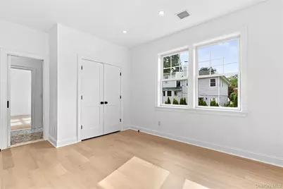 108 Tanners Pond Road, Garden City, NY 11530 - Photo 20