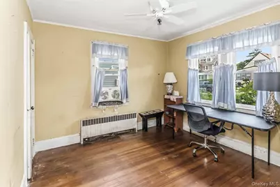 144 Sycamore Street, West Hempstead, NY 11552 - Photo 8
