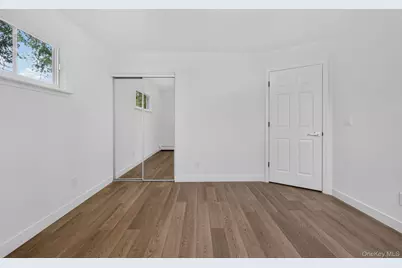 2602 Knickerbocker Avenue, Medford, NY 11763 - Photo 14