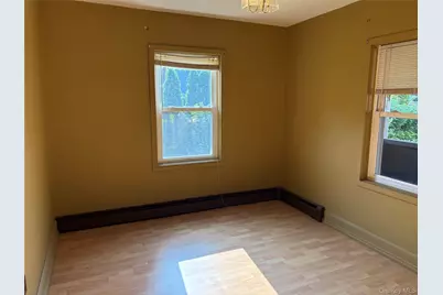 11 New York Avenue, Massapequa, NY 11758 - Photo 10