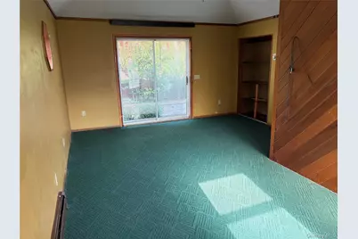 11 New York Avenue, Massapequa, NY 11758 - Photo 14