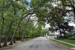 11 New York Ave, Massapequa, NY 11758 - Photo 34