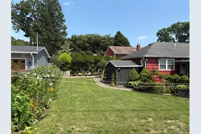 11 New York Avenue, Massapequa, NY 11758 - Photo 30