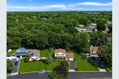 35 Royalston Lane, Centereach, NY 11720 - Photo 8