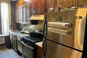 150-29 86th Ave, Briarwood, NY 11432 - Photo 6