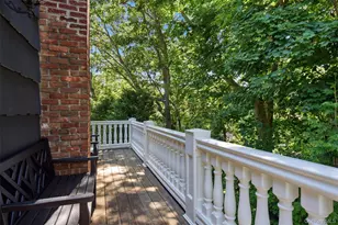 1 Winston Ct, Dix Hills, NY 11746 - Photo 28