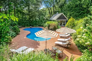 1 Winston Ct, Dix Hills, NY 11746 - Photo 44