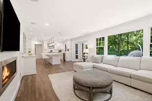 1 Winston Ct, Dix Hills, NY 11746 - Photo 14