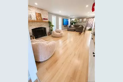 639 Elmwood Road, West Babylon, NY 11704 - Photo 18