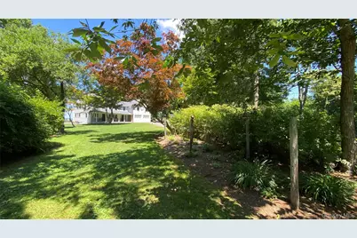 6 Renda Street, New Fairfield, CT 06812 - Photo 18