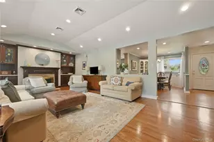 31 Yale St, Garden City, NY 11530 - Photo 10