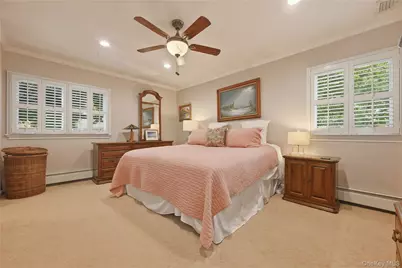 31 Yale Street, Garden City, NY 11530 - Photo 12