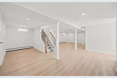 106 Nugent Street, New Hyde Park, NY 11040 - Photo 30