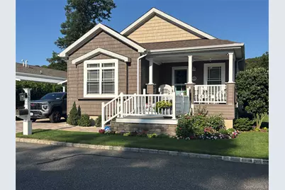 1661 Old Country Road #567, Riverhead, NY 11901 - Photo 2