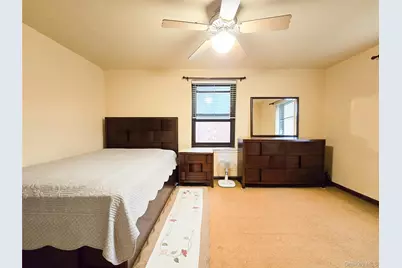 211-10 73rd Avenue #3D, Bayside, NY 11364 - Photo 6