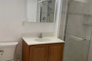301 Willow Ln, Valley Stream, NY 11580 - Photo 6