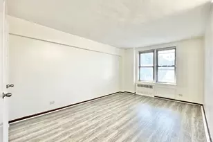 83-25 Vietor Ave, Elmhurst, NY 11373 - Photo 10