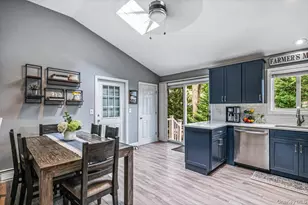 4 Coleman Ave, Patchogue, NY 11772 - Photo 10