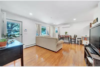 109 Pine Road, Mastic Beach, NY 11951 - Photo 4