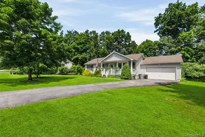 22 Rosewood Lane, Wurtsboro, NY 12790 - Photo 2
