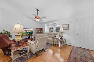 22 Rosewood Ln, Wurtsboro, NY 12790 - Photo 10