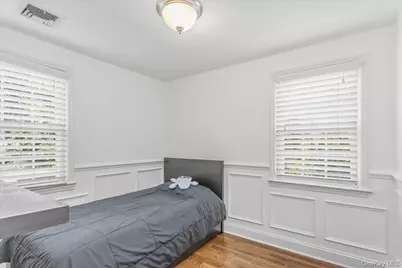 306 Latham Road, Mineola, NY 11501 - Photo 18