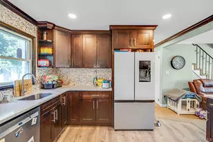 93 Deauville Blvd, Copiague, NY 11726 - Photo 8