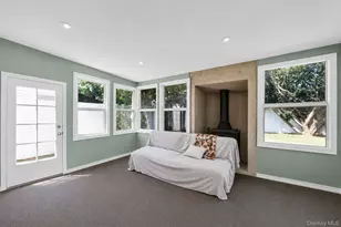 93 Deauville Blvd, Copiague, NY 11726 - Photo 22