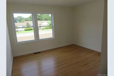 271 Washington Avenue, Patchogue, NY 11772 - Photo 22