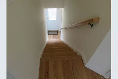 271 Washington Avenue, Patchogue, NY 11772 - Photo 36