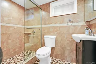 121-14 Grayson St, Springfield Gardens, NY 11413 - Photo 8