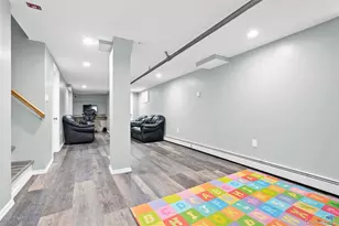121-14 Grayson St, Springfield Gardens, NY 11413 - Photo 12