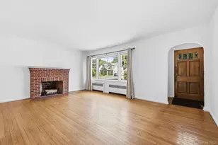 52 Fountain Pl, Poughkeepsie, NY 12603 - Photo 4