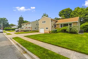 1791 Chaladay Ln, East Meadow, NY 11554 - Photo 2