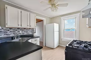 708 Tower Ave, Maybrook, NY 12543 - Photo 18