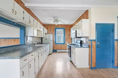 708 Tower Avenue, Maybrook, NY 12543 - Photo 10