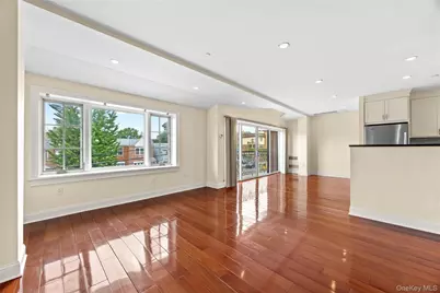 185 Battery Avenue #2A, Brooklyn, NY 11209 - Photo 6