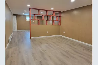 89 Beverly Avenue, Floral Park, NY 11001 - Photo 24