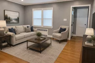 89 Beverly Ave, Floral Park, NY 11001 - Photo 4