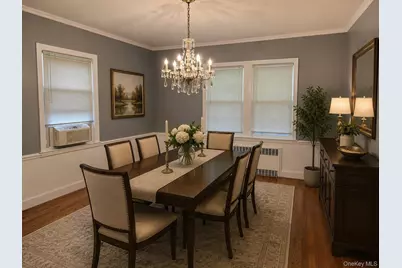 89 Beverly Avenue, Floral Park, NY 11001 - Photo 8