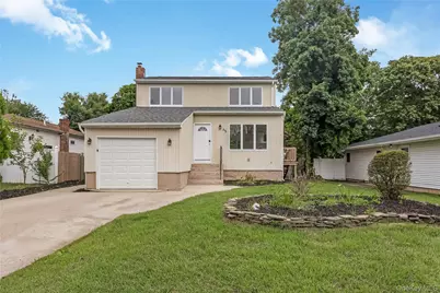 65 Westminster Drive, Shirley, NY 11967 - Photo 2