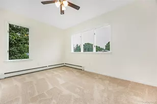 65 Westminster Dr, Shirley, NY 11967 - Photo 18
