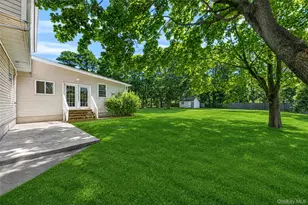 1641 E 3rd Ave, Bay Shore, NY 11706 - Photo 26
