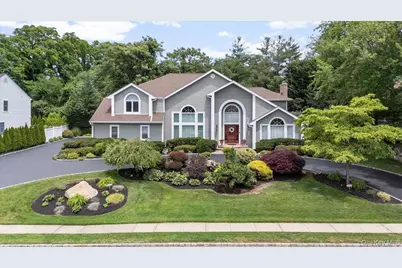 4 Shannon Drive, Woodbury, NY 11797 - Photo 1