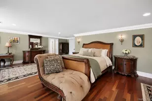 608 Shore Dr, Oakdale, NY 11769 - Photo 30