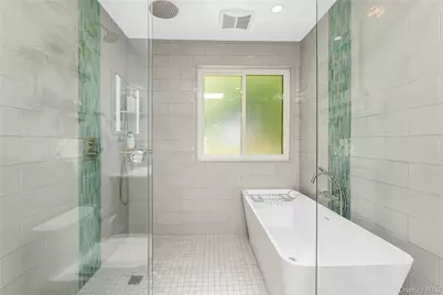 178 Wilmot Road, New Rochelle, NY 10804 - Photo 24