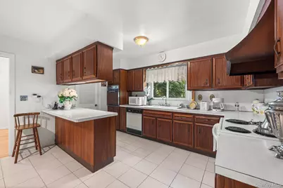 19 Carlton Road, Bronxville, NY 10708 - Photo 14