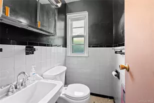 74 Jervis Rd, Yonkers, NY 10705 - Photo 8