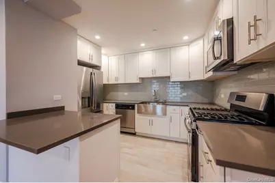 661 W Broadway #404, Long Beach, NY 11561 - Photo 10