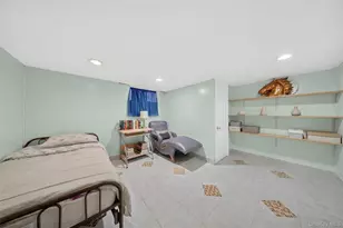 47-39 197th St, Flushing, NY 11358 - Photo 18